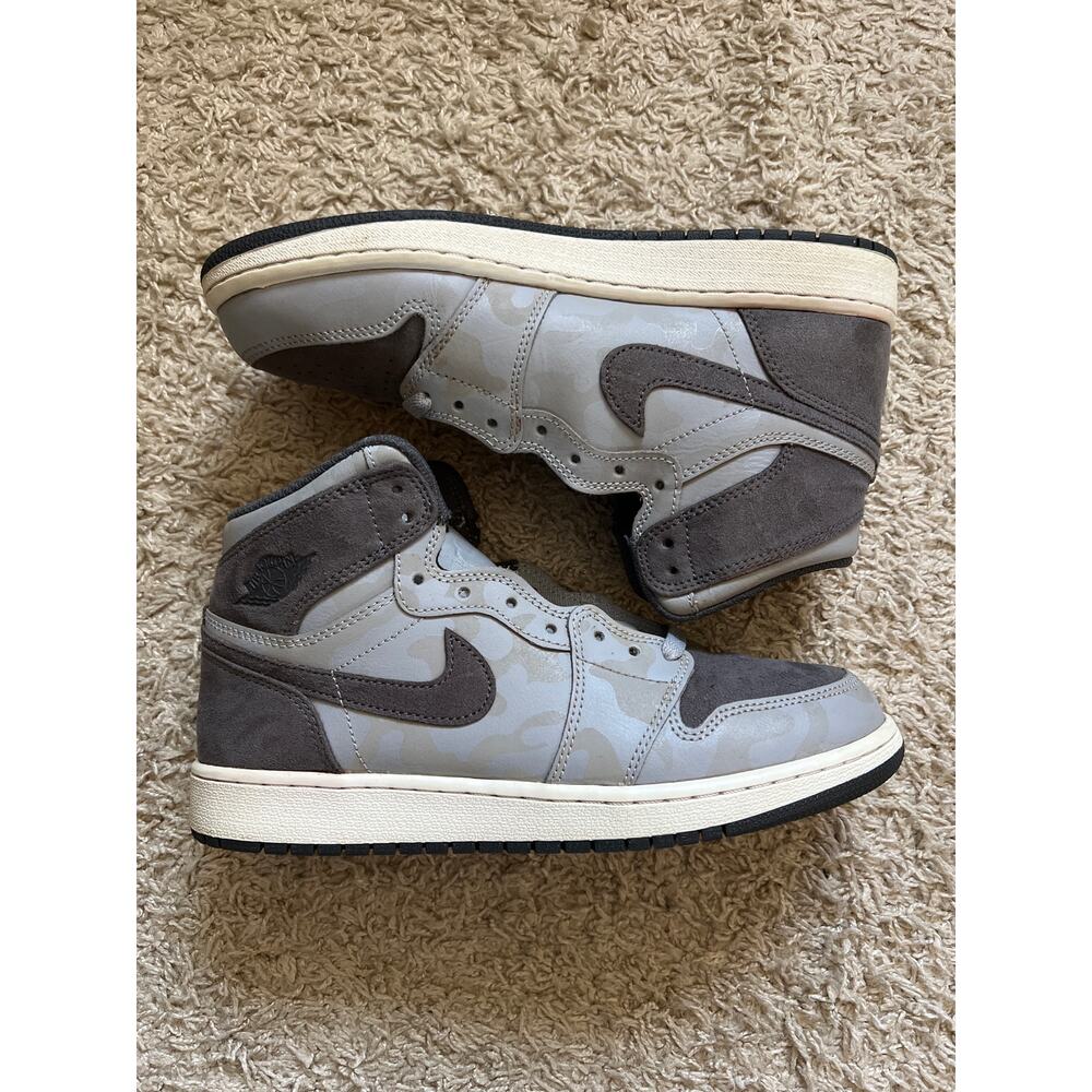 Nike Air Jordan 1 Retro High Premium Grey Camo Size 7 Youth